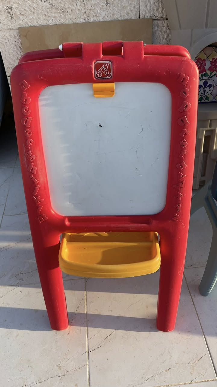 📚 مجموعة ألواح تعليمية من ماركة Step2 الأصلية
🎨 متنوعة بين لوح أبيض ولوح طباشير ولوح مغناطيسي
✍️ مثالية لرياض الأطفال والروضات والمنازل
📐 مصنوعة من مواد قوية وآمنة للأطفال – تصميم ثابت وجودة عالية

✅ بحالة ممتازة
📥 متوفرة الآن لدى الأندلس لألعاب الروضات و لوازم الحدائق و المزارع
🛒 الأسعار مناسبة جداً
📢 نشتري دائماً الألعاب المستعملة بسعر مناسب


**إذا كنت صاحب هذا الإعلان وتريد حذفه لأي سبب، رجاءا أرسل رسالة إلى الدعم الفني**