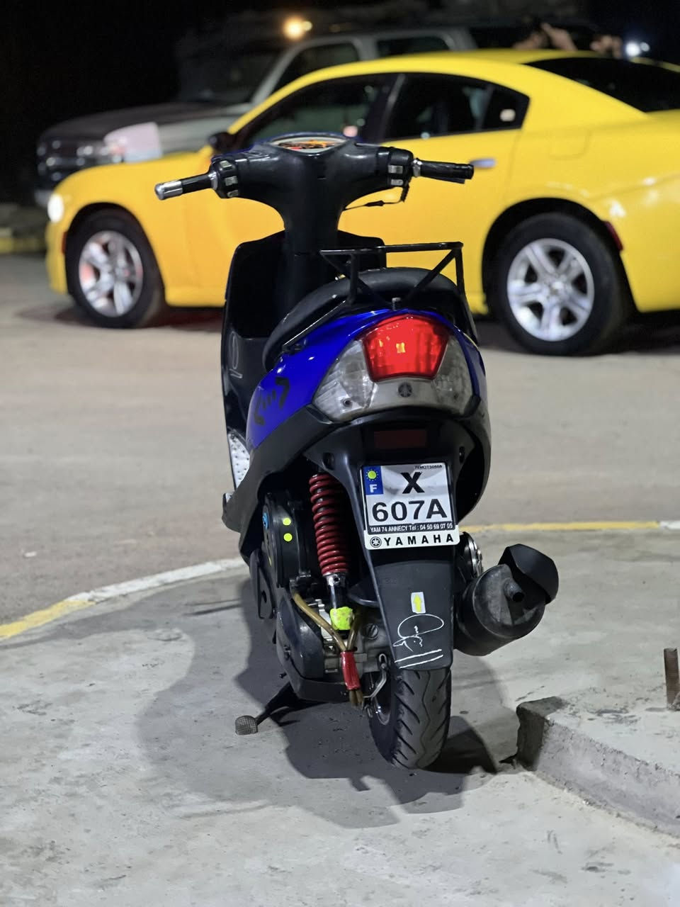 ماكس عدله  بلاد ما مفتوح افحص وين ميعجبك مكاني ناصريه غراف  سعر ٧٠٠ وبيه مجال للشراي نواقصه كلش بسيطه دشبول ولحيه  رقم موبايلي ***********
