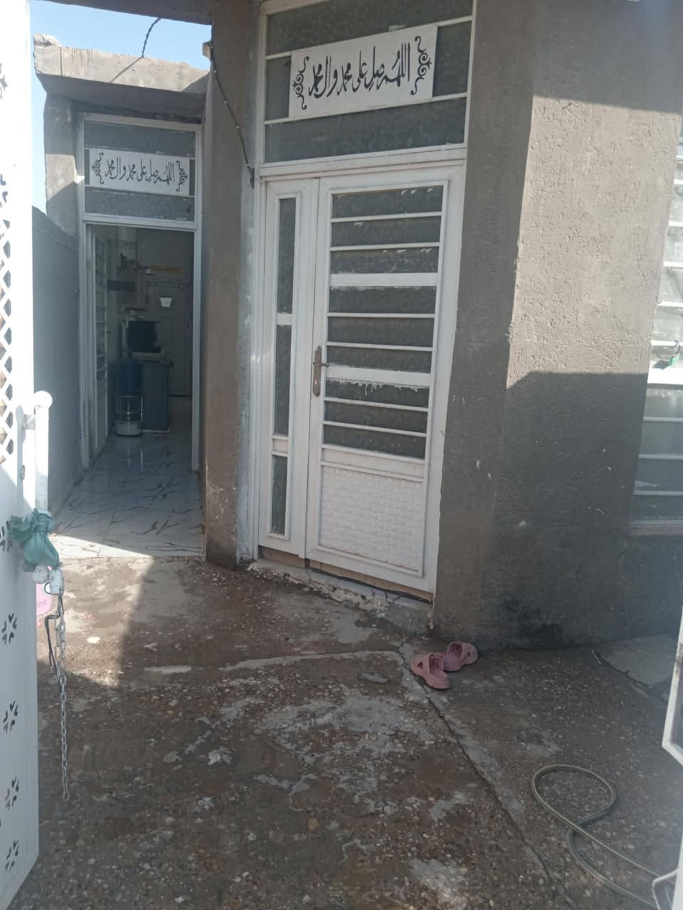 بيت للبيع في حي الحكيم نزله شارع كاظم عطوف بنهايه مساحته ١٢٠ متر طابق واحد بناء بلوك جاهز للسكن السعر ٢٥ وبي مجال مرقم من قبل البلديه الشراي يراسلني خاص انطي رقم راعيه


**إذا كنت صاحب هذا الإعلان وتريد حذفه لأي سبب، رجاءا أرسل رسالة إلى الدعم الفني**