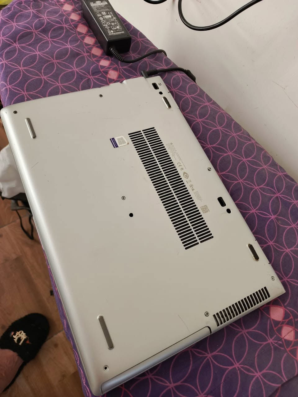 HP PROBOOK G4 السلام عليكم يوجد لابتوب نظيف جدا نوع
ملاحظة مهمة الجهاز ممكن تترقية الرام واضافة هارد ساتا ومشغل اقراص
  البروسيسور ثماني المسارات Core i5 جيل 8
 RAM DDR4   8GB
  سامسونك SSD M.2  256GB
 شاشة  دقة (1080*1920)  led hd  15.6  إنج
 أداء قوي وسريع جداً
 مناسب للشغل  والدراسة والتصفح والتنقل بسلاسة وخفة
 فتح سريع للبرامج والملفات
 - يحتوي بطارية الاصلية  جيدة جدا عملي ويعتمد عليه يومياً
كيبورد عملي يعطيك راحة وسلاسة بالاستخدام
 يتحمل الاستخدام القوي بدون تعب
 سرعة تفرق فعلاً بالشغل اليوم استخدامات اللابتوب:
   رسم هندسي بالاوتوكاد 2022 منصب جاهز وشغل
 دراسة واستخدام يومي
 أوفيس وبرامج وويندوز 11 برو مفعل ومحدث(يعني جاهز للعمل )
 جهاز يجمع القوة، السرعة، بنفس الوقت
- السعر 250 الف مع والشاحنة
الاتصال لطفا  واتس اب فقط غير متواجد على الفيس
***********
( اخوان المهتم يتواصل عل الواتيس لان ماعندي وقت للتعليق ويتدلل)
