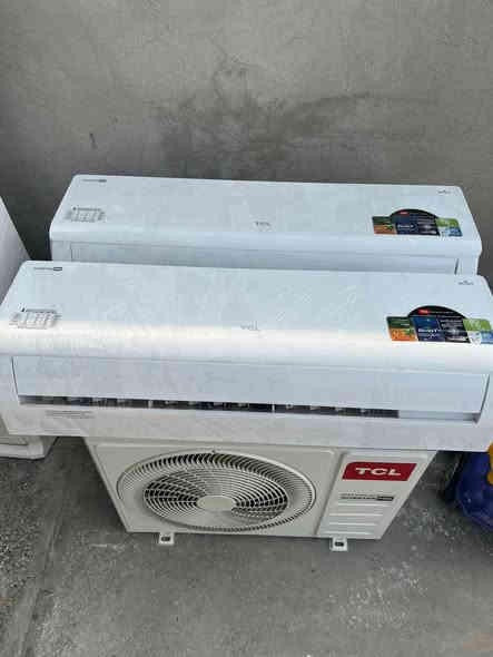 السلام عليكم 
للبيع سبالت 
نوع TCL
حجم طن و نص 
انفيرتر تحكم امبير 
السعر 350 الف 
***********
