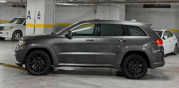 السلام عليكم 
جيب سومنت موديل 2015 
رقم بغداد مشروع وطني بسمي 
وارد امريكي بيها قطعتين تبديل نفس الون بلادي وقطعه صبغ 
ماشيه 80
محرك  ‏ 3600
فوول مواصفات للاخير ومعروفه مواصفات السومنت 
بانوراما 
رادار امامي وجانبي 
تحديد مسار 
اوتو ستوب  
مانع تصادم 
سماعات هارمن كاردن  ودمام خلفي 
رادار جانبي بالمري 
مري كهرباء وقلاب ع البك 
داخل كله جلد خياط  بلادي شركه 
تشغيل عن بعد 
لايت داينمك امامي يفتر ويه فره الستيرن 
حساسات امامي خلفيه 
توقف ذاتي عند الرجوع
نقاط عمياء 
صندوك خلفي كهرباء 
سعر 198 $$ وبيها مجال بصيط 
مكاني بغداد 
رقمي 
*********** بغداد
