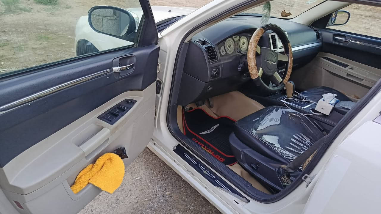 أوباما للبيع رقم اربيل انكليزي موديل 2008 .... وارد كندي اصل 3500 ABSصغير بس منزللها برنامج ب75ألف  حادثها بالعراق باب خلف باب الصدر ومعمره نفس الباب ومبدل بيها جاملغ الأيمن الأماي بيهه قطع صبغ 4 لو اكثر ابيع احزام لا اتعبك ولا أتعبني سياره مكينه تبخر مكفوله شواصي ولغوده كمبريسر جديد قايش تايمن كيس جديد قايش خارجي وضواغط ورولات كلهن جدد حداديه 80 بالميه كهربائيات شغاله كروز مثبت سرعه شغال تايراتهه 70 بالميه بيهه زنون اصفر عالي ....رجاءآ الشراي يقرأ المنشور زين يلا يتصل وليكلي شبيها مابيها بعد راعيها بالبصره باسم عربي شرط التحويل ماكو وكاله السعر 102 وبيهه مجال  للاتصال *********** 
مكان السياره كوت واسط
