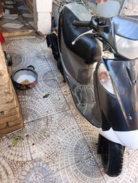 دراجه ادرس للبيع كله شغاله نوزل مكينه 125 cc تايرات جدد مكينه مفتوحه م...