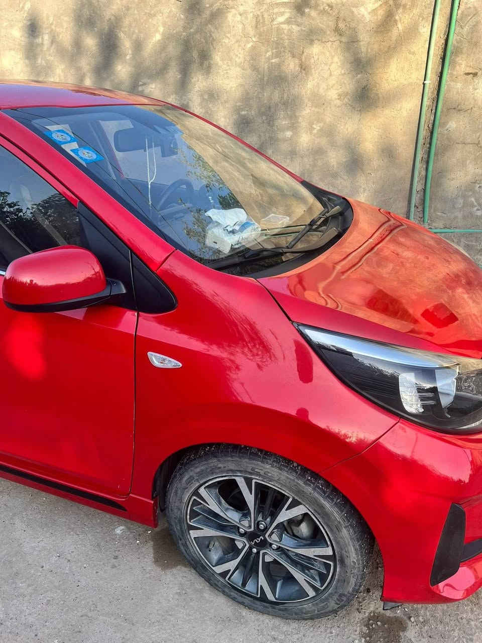 كيا بيكانتو ٢٠٢٣ 
فول مواصفات عدا الفتحه 
رقم بغداد 
محرك ١٣٠٠ 
سونارها بالصور 
ماشية ٥٠   
السعر105
مكان السياره البياع      
للتواصل *********** بغداد, العراق
