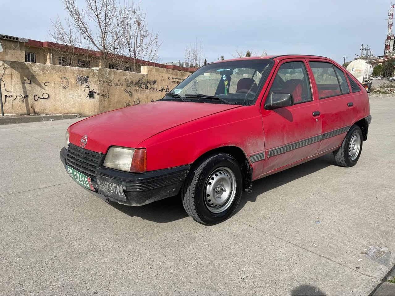 سڵاو ئۆپڵی کادێت دژە فیتەر بۆ فرۆشتن بێ دەعمو لێدراو مەکینەو گێڕی بەشەرت سەیارەکە زۆر مەزبوتە کارەبای هەموی مەزبوتە سەیارەکە سەنویە مەزبوتە نرخی ١٤ وەرەقەو مەعمەلەیەکی کەم بۆ زانیاری زیاتر ********************** السليمانية, العراق
