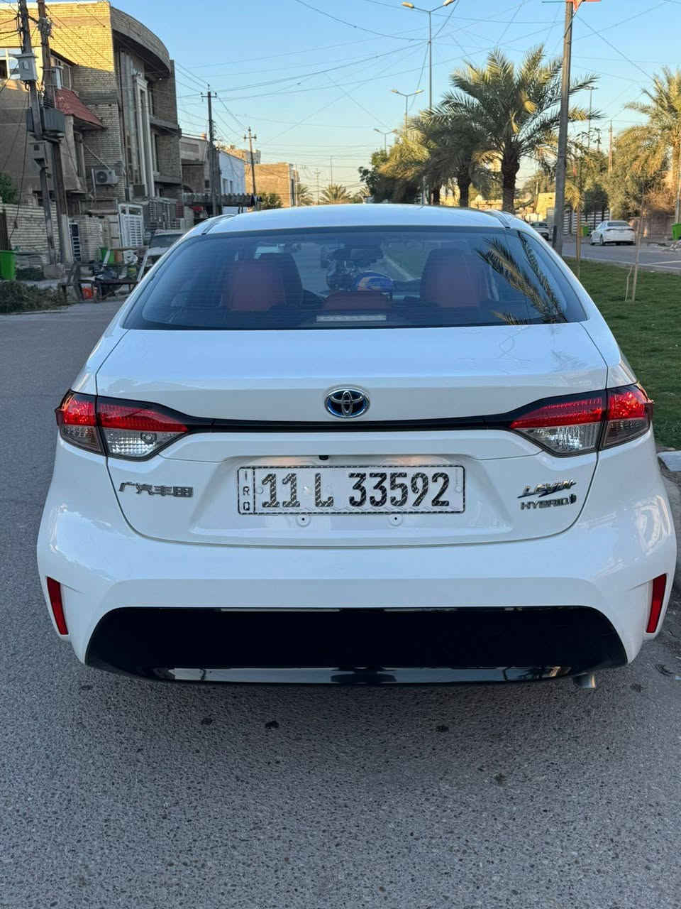 كورلا موديل 24 هايبرد فول 1/1 داخل احمر
السياره ماشيه 18الف بعدها ع وضع الشركه كله ع بلاد مكفوله سياره من صبغ 
كشنات جلد احمر
سلايد روف 
بصمه تشغيل 
بصمه بيبان 
هندر بريك دكمه 
اوتو هولد
أشاير بل مري 
تبريد شاشه
ويل كب 
محرك 1.800 
تحكم ستيرن 
لد امامي 
السياره مكفوله كفاله عامه 
مكاني بغداد حي  العامل  رقمي ***********
