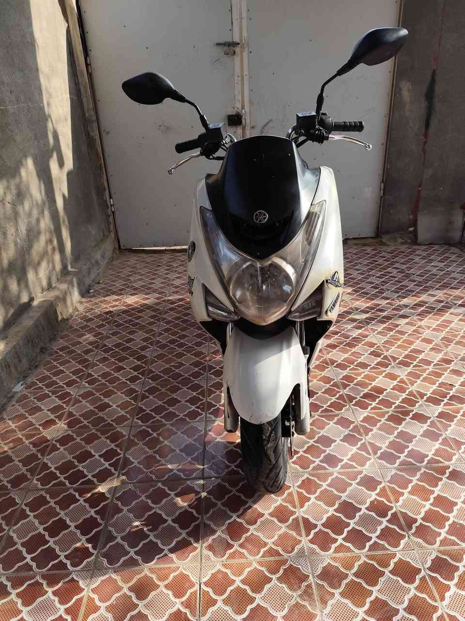 سلام عليكم دراجه ماجسته S للبيع ياباني الصنع مكينه 150cc النضافه مثل ماكدامك بلصوره السعر مليون و100بيها مجال قليل مكاني بابل الهاشميه توالص ***********
