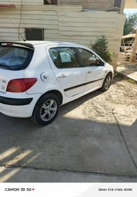 ٢٠٠٤ • شرط كير • بنزين فقط