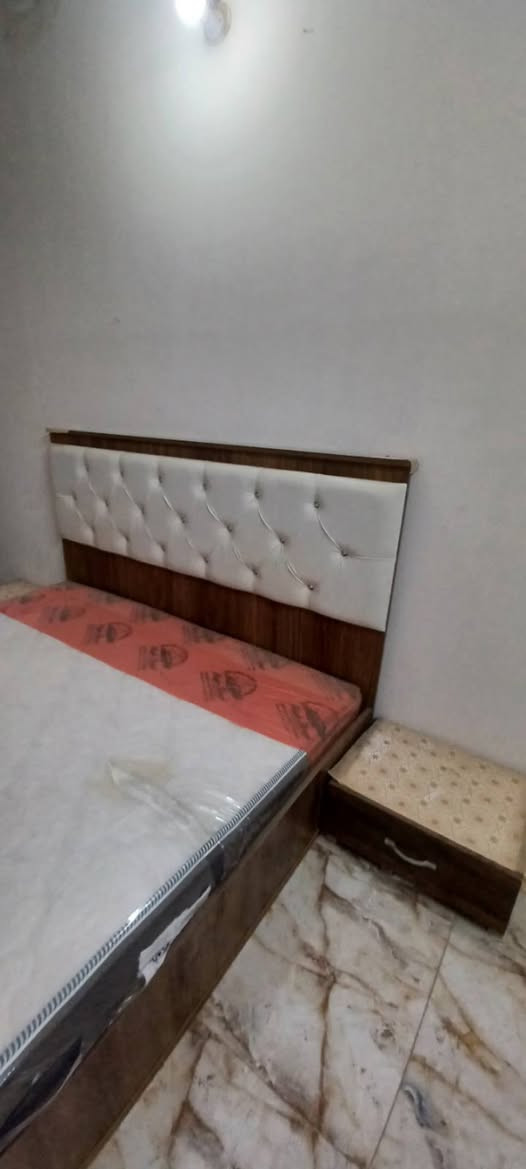 العنوان كركوك :
السعر 400 الف
للبيع غرفة نوم 7 قطع النظافه  100 %  أخت الجديده  افضل مما تراه في الصور . مع دوشك جديد . انا مكلف بالنشر فقط  للمعلومات و الأستفسار يرجى الاتصال بالرقم  ***********   
كركوك /بداية  الصياده ، مقابل علوة المخضر
