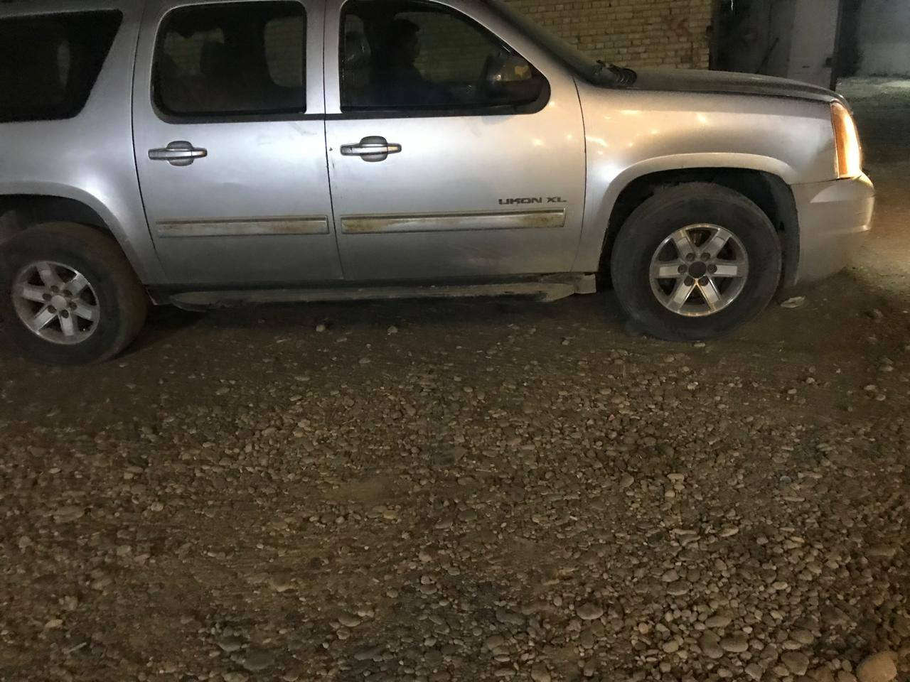 السلام عليكم 
رمضان كريم 
جمسي يوكن 2010 طبلة 6 برغي 
السيارة مصبوغة عام مكينة جديدة كير نضيف حدادية نضيفة تبريد شغال السعر 110 وقابل للتفاوض وللتفاصيل اكثر عن تحويل باسمك وتستلم غرامات مصفرة السيارة للاتصال ***********
