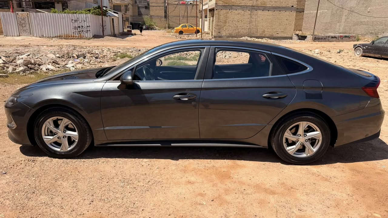 السلام عليكم
سوناتا غاز بلادي موديل ٢٢ مكفولة كفالة عامة 
مواصفات السيارة بصمة . تدفئة تبريد بالكشنات . كشن السايق تحكم كهربائي 
تدفئة بالستيرن . قيادة ذاتية. تحديد مسار . 
سايد بريك كهربائي . نظامين قيادة. وبعد مواصفات غيرهن السيارة خصوصي بلادي وليس تكسي يعني القمارة مابيها ثقوب 
السيارة حلوة و نظيفة جدا 
السعر المطلوب 168   وبيها مجال بسيط جدا  مكان السيارة بغداد التاجيات


**إذا كنت صاحب هذا الإعلان وتريد حذفه لأي سبب، رجاءا أرسل رسالة إلى الدعم الفني**
