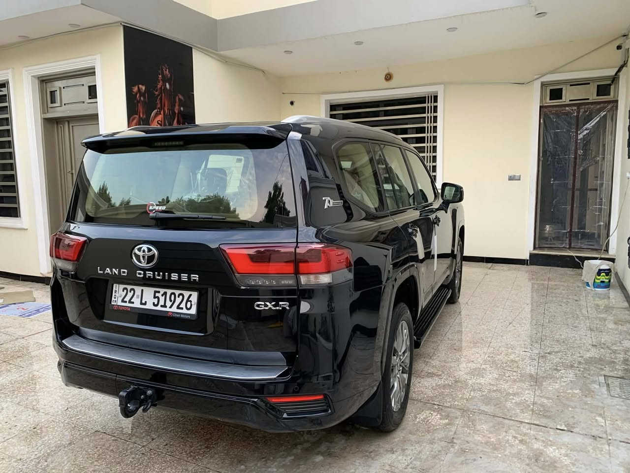 لاندكروز 2022 ساز اصلية لوحش السود
ماشية 40 جديدة كلش السيارة 
 

كراسي كهرباء 
شاشات 3 
شاحن لا سلكي 
محرك 4000 
صندوق كهرباء 
كراسي تبريد 
فتحة 
ومعروفة لمواصفات لباقيه 
مكفول كفاله عامه عنوان بغداد ولشراي يتصل على رقم ***********
