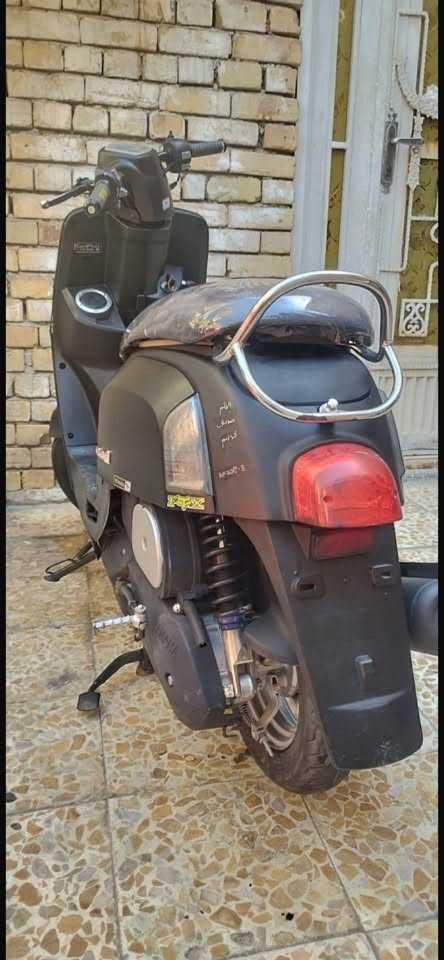 سلام عليكم دراجه بوليس دراجه جديده أ وراق  مفتوح بس بوش كهربايات شغاله سلف هندر السعر 550 وبيهه مجال رقم الهاتف***********
