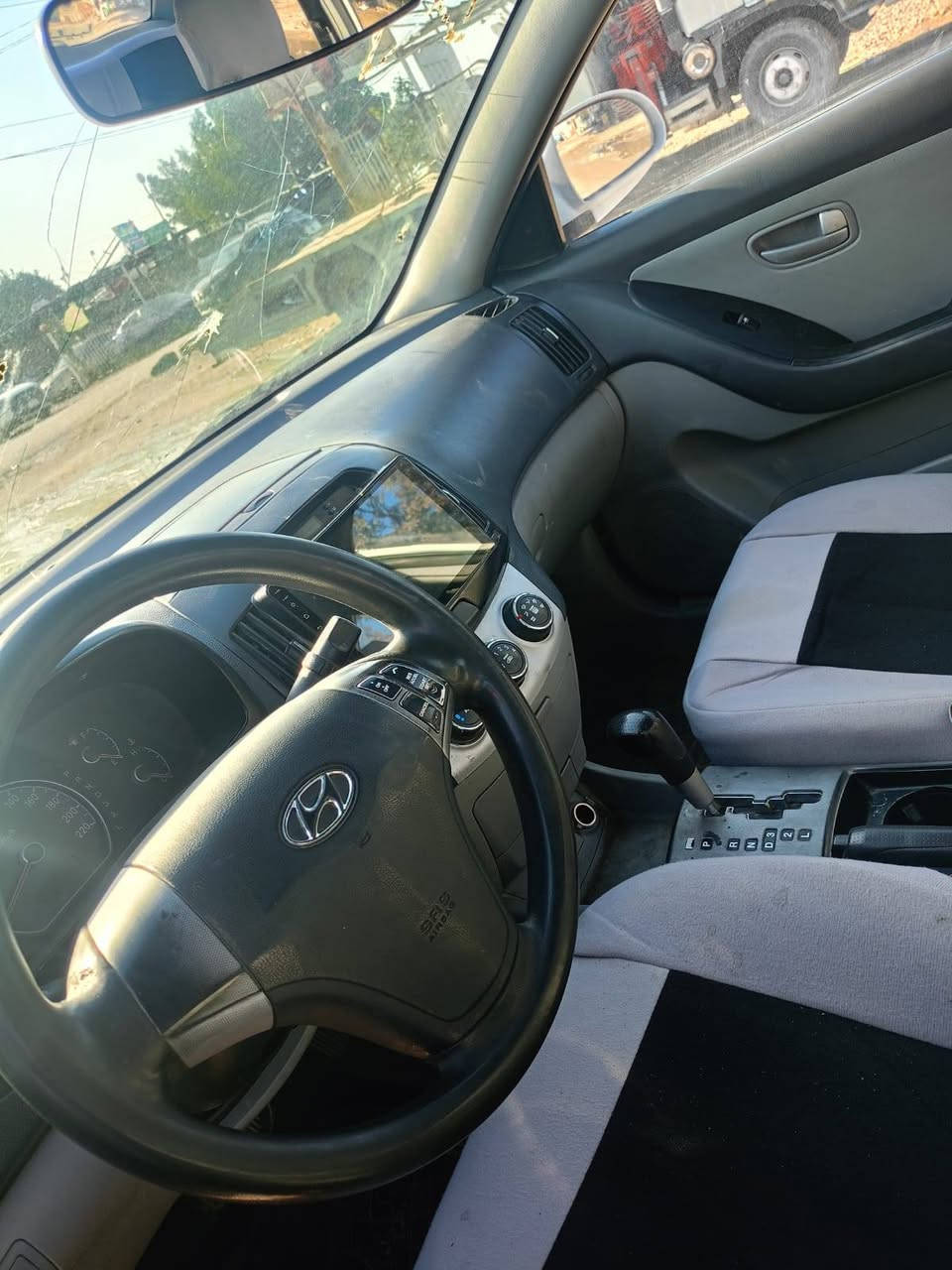 السلام عليكم النترا ١١ ادوات ادوات بدون كصه مكينه 1600 دكشن عالي سياره نظيفه وجاهزه متومه شمالي السعر ٤٠ وبي مجال مكلف بالنشر للتواصل *********** مكان السياره كربلاء
