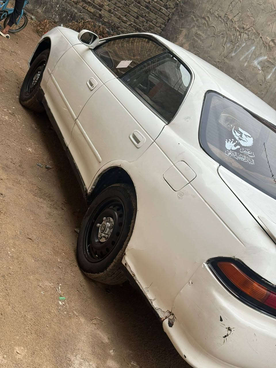 سلام عليكم
سيار مارك نفخ 
رقم النجف رقم نكليزي سنويه تنتهي بل 2031 مداور مباشر 
سيار بيه محرك 2000 محرك كير نص عمر 
سيار مكفور من كصه او نقل جثه مكفول 
بيه ضربه سيار معمر تعمير مو صحيح 
السعر 37بيه مجال رقم وتساب 
***********
