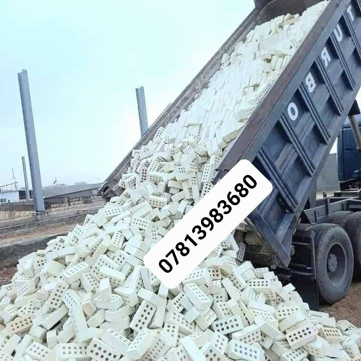 السلام عليكم 
للتواصل. ابو حسين ***********
يتوفر طابوق النهروان الجمهوري المثقب 
 واصل لجميع المحافظات (بغداد - كربلاء - بابل-نجف .ديوانيه. سماوه. ناصريه. فلوجه. 
يكون التوصيل خلال 24 ساعة 
العدد7  الاف طابوقة مع زيادة حقيقية تصل إلى 400 طابوقة وشرط المكلاب و التك 4200 طابوقة
طابوق قالب واحد وناجح بالفحص المختبري
للحجز واستفسار ***********ابو حسين واتساب📲
