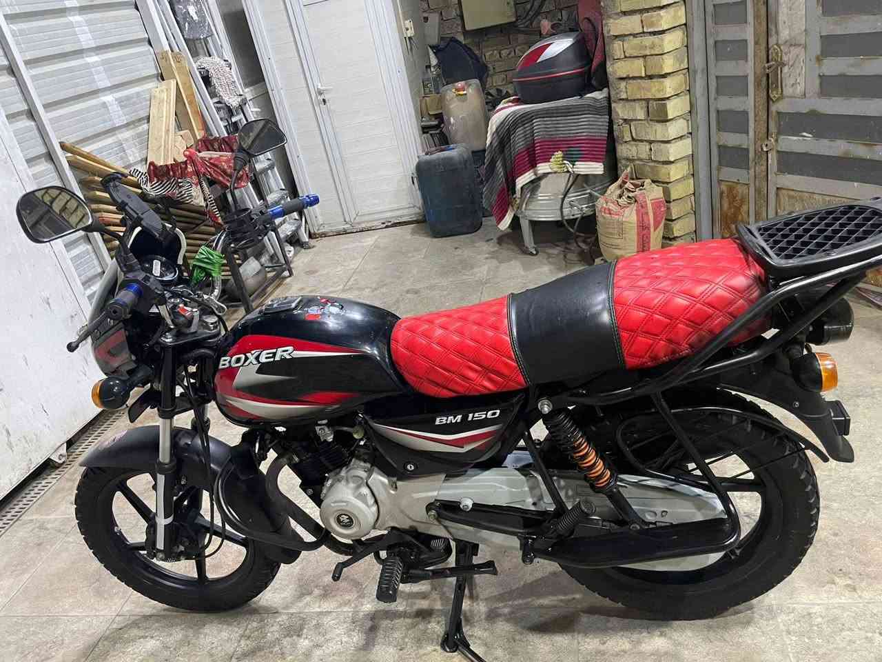 السلام عليكم بوكسر كلاسك مديل 22/12/4 نازله سنة 23 الدراجه خير من الله كهربائيات دبلات شاصي كله بلاد محرك مجفت مرة وحده تجفيت اصلي صوتها ناعم ونكرة سلف ذرة نقص مابيها ماشية 14 الف امانة الله استخدام شخصي اروح بيها لدوام وارجع فقط اوراق كاملة
السعر ع (الخاص) رجائاً مكاني بغداد الغزاليه ***********
