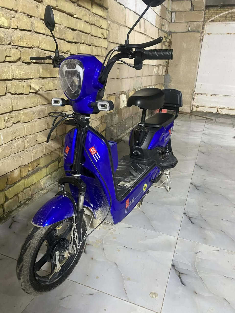 سلام عليكم دراجه شحن للبيع السعر 250 وبيه مجال قليل الحجم 14 تلث نمر دراجه نضيفه كلشي شغال مكاني الشطره


**إذا كنت صاحب هذا الإعلان وتريد حذفه لأي سبب، رجاءا أرسل رسالة إلى الدعم الفني**