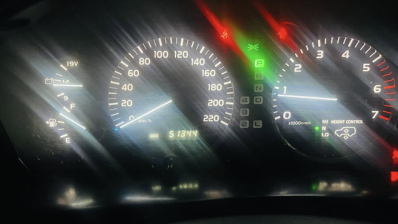 مصفحة  بلسنوية تصفيح وتضليل    ماشية51 حقيقي
نوع المركبة / لاند كروزر VX
موديل / 2006
حجم المحرك ونوع الوقود /  V8 5.7 بانزين فول جلد كهرباء كشنات وستيرن  ثلاجة  فول السيارة بدون صبغ كفالة عامة
عنوانها / بغدادصليخ
***********
