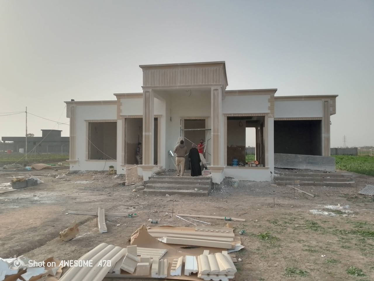 خلف مصري  لبخ  متفرغ جميع انواع البخ الاسمنتي  خشن ناعم  وطلىس  وفوم  درجه اولي الرقم بي وتس اب ***********
