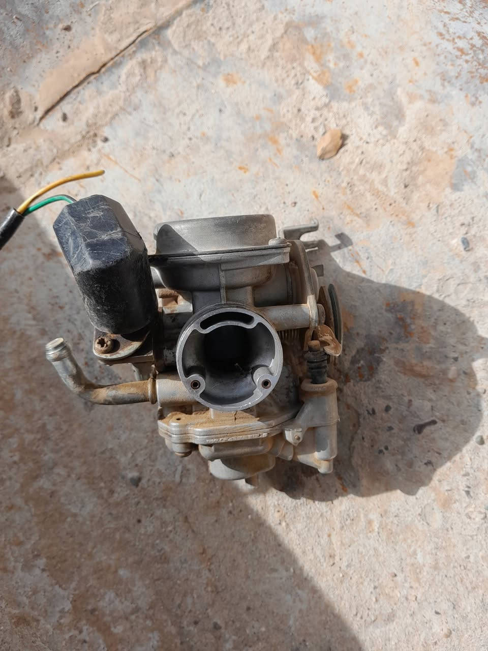 كابريتر ماكس عدلة بلادية نضيفة
مكان السعادة قريب على خان بني سعد 
سعر 25  . موجود عل خاص


**إذا كنت صاحب هذا الإعلان وتريد حذفه لأي سبب، رجاءا أرسل رسالة إلى الدعم الفني**