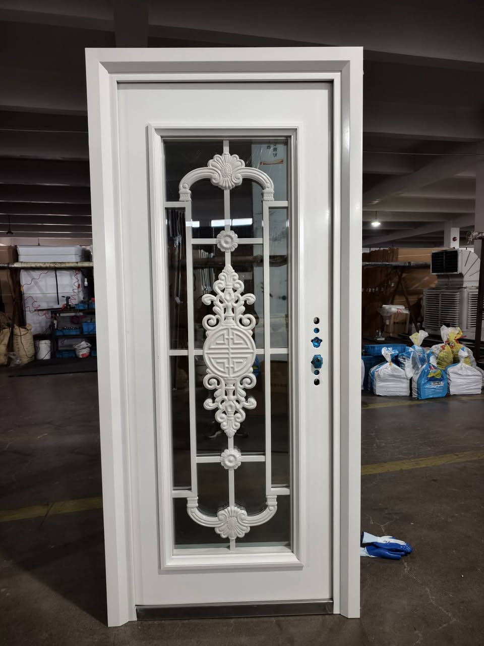 Hello everyone, we are a factory in China. Today we bring you styles of glass doors. If you are interested, please contact me.
Whatapp:+86 15903670030
#Iron_gate
#Glass_door
#Entrance_door
#Chinese_factories


**إذا كنت صاحب هذا الإعلان وتريد حذفه لأي سبب، رجاءا أرسل رسالة إلى الدعم الفني**