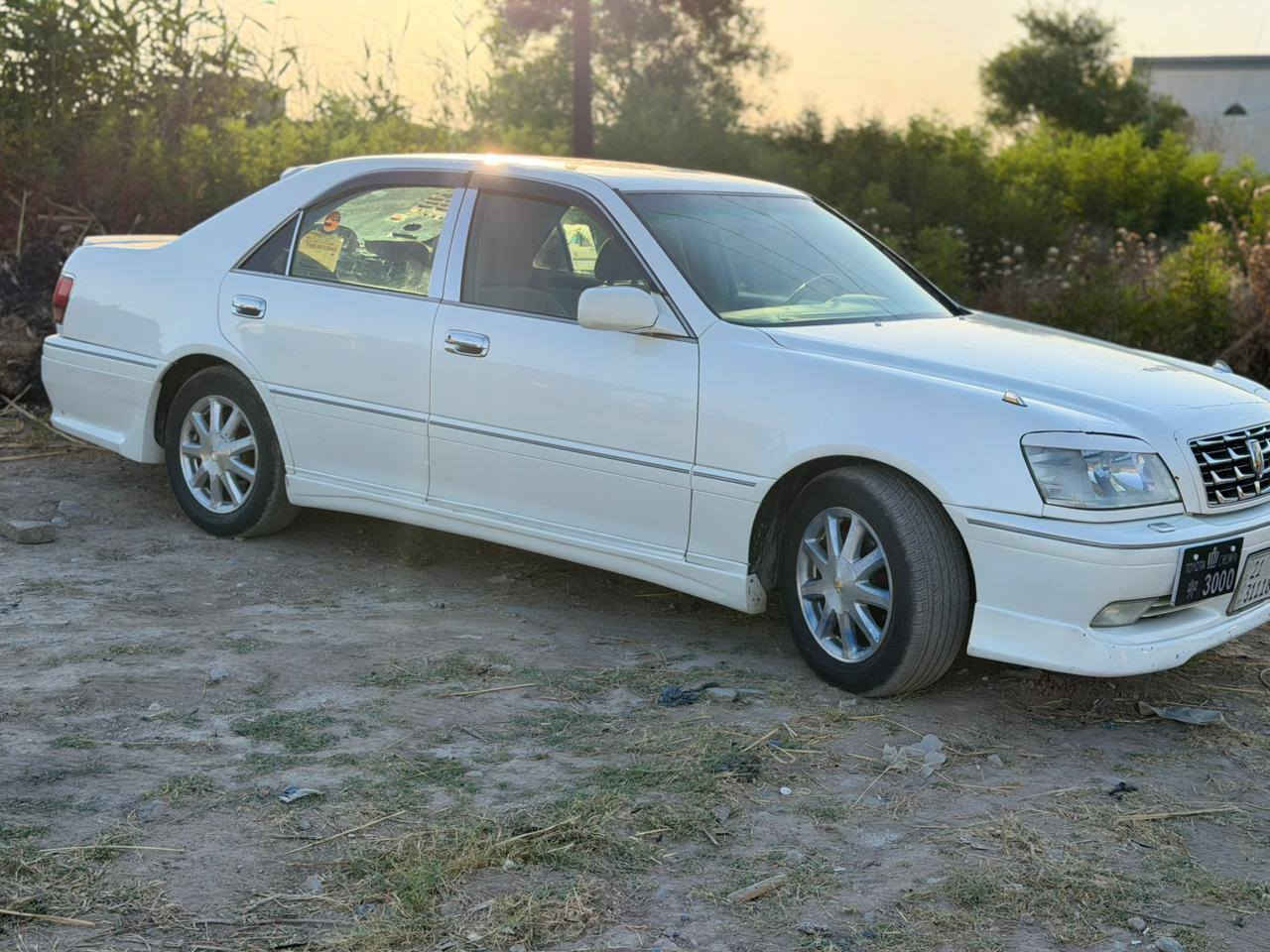 كراون ملكه موديل2002 سياره مكفولة كفالة عامه من الكص والعيب الشرعي مكينا كير أكسل حداديه كله شرط صبغ جاملغ خلفي بدون معجون اكهرباءوقبق صندوق كلير تخم تاير  تبريد بيانو +قطعتين خلفيا باتري جديد كهربائيات كلها فول سعر ١٣٥بيها مجال رقمها سليمانية بسمي سياره عنوان ديالى شهربان *********** محرك ديفور الكبير شخصي ٧٥ أربع كراسي كهرباء شاشه جنجر ٣دكم سياره
