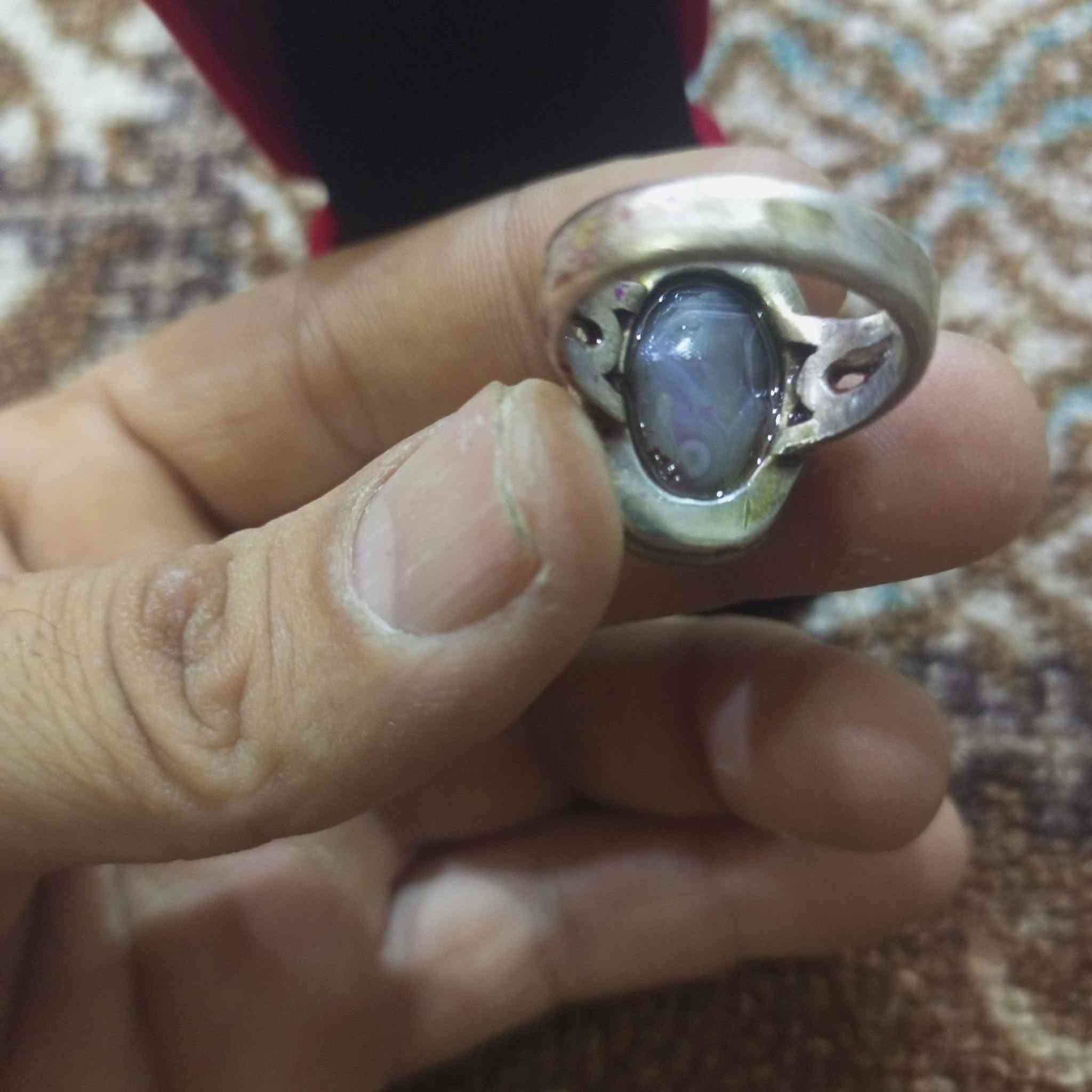 السلام عليكم محبس سليماني قديم شرط قديم مال ملاكط خرزه مشكوله تفاصيل خاص وسعر هم خاص الله شاهد بيه روحانيه قويه


**إذا كنت صاحب هذا الإعلان وتريد حذفه لأي سبب، رجاءا أرسل رسالة إلى الدعم الفني**