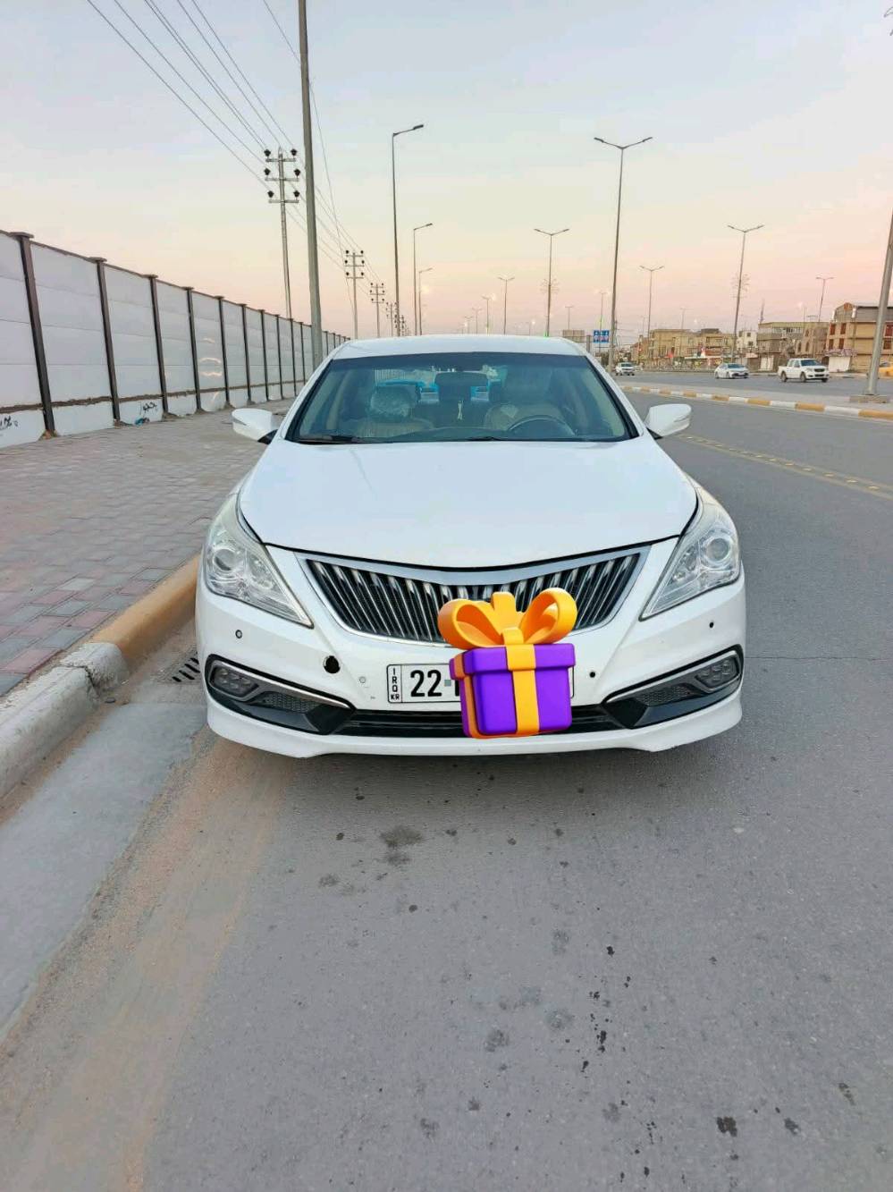 السلام عليكم سيارة ازيرا هيونداي مديل 15 خليجي 6سلندر بيها رشات صبغ كلير بدون حادث بيها خيط تبخير مكاني البصرة أبي الخصيب بيع او مراوس حسب القناعه السعر 107 وبيها مجال بسيط رقم الهاتف ***********