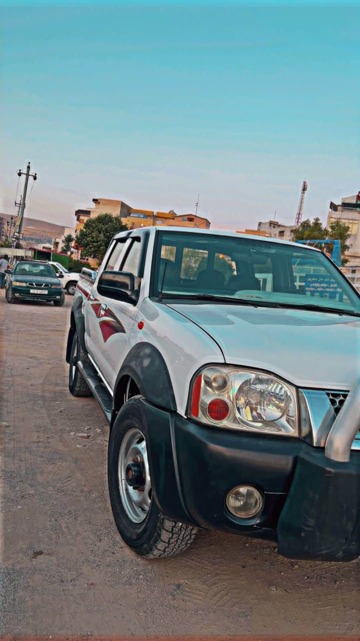Nissan V6
نیسان دەبڵ ئەکسل
مۆدێل ٢٠٠٠
مواسەفات ئەمریکی ٦ بستۆن 
جام کارەبا
ئاوێنە کارەبا
گێڕ ئۆتۆماتیک
ئە بی ئێس
سەنەوی بە ناوی خۆمەوەیە تا ٢٠٣٠ تازەیە
٣ پارچەی پێشەوە گۆڕاوە بە ٢٠١٤ لەسەر ساخی بێ لێ دران بێ دەعم
گێڕ و مەکینەی بیلاد بەشەرت

سعر : ١٠٥ گەڵا و کەمێک مەعامەلە 

ژم:
***********
*********** شربازهير, السليمانية
