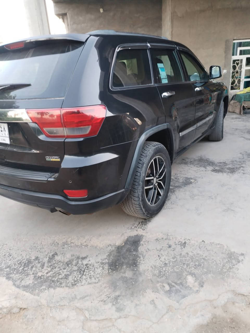 جيب لاريدو موديل ٢٠١١ بيها قطعتين بدون دواخل رقم بغداد السياره مال جناي كير شركه محرك جديد لابخار ولاتنقيص تبريد تدفئه شقالات السعر ١٤٨$وبيها مجال لطيبين العنوان بغداد اليوسفيه مبايل ***********
