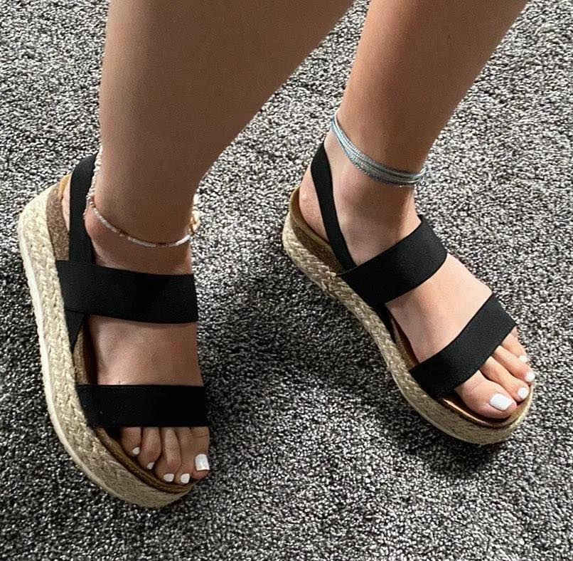 قياسات خاصه ٤١/٤٢


**إذا كنت صاحب هذا الإعلان وتريد حذفه لأي سبب، رجاءا أرسل رسالة إلى الدعم الفني**