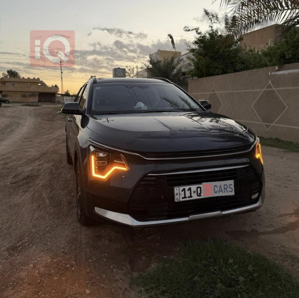 سلام عليكم ،
للبيع:

كيا نيرو هايبرد موديل 2024 

ماشيه48,000 km

هايبرد فئه EX

لون فيلي 

اضائه LED داخليه تتغير مع مودات القياده

هاند بريك كهربائي 

مسند وسطي 

مساحات تخزين 

وحاملات اكواب

رادارات 

مثبت سرعه تفاعلي 

مانع تصادم 

حساسات 360

نقاط عمياء 

نظام المحافظه على المسار 

التحذير عند الخروج من المسار 

تحذير ستيرن عند الخطر (هزاز)

شاشه 

تدعم ابل كاربلاي 

واندرويد اوتو

منافذ شحن تايب سي في الكراسي الخلفيه 

انظمه قياده

السياره كلش حلوه وناعمه جديده 

حادثها جداً بسيط   بنيد ودعامية ❗️

رقم بغداد تحويل ثاني يوم 

السعر 160$ وبيها مجال

مكان السياره صلاح الدين ***********
