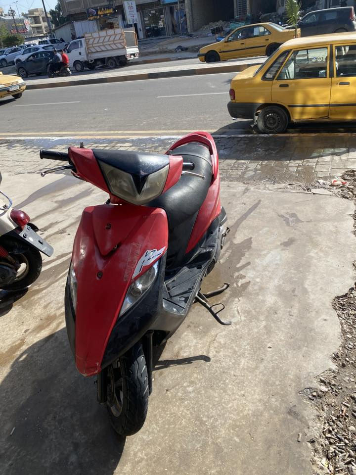 السلام عليكم ماكس ثعلب مكينة حلوة يرادلها تفيلس كفر بلادي وكلها بلادي ب٤٠٠ وبيها مجال مكاني بغداد الشعب 
***********
