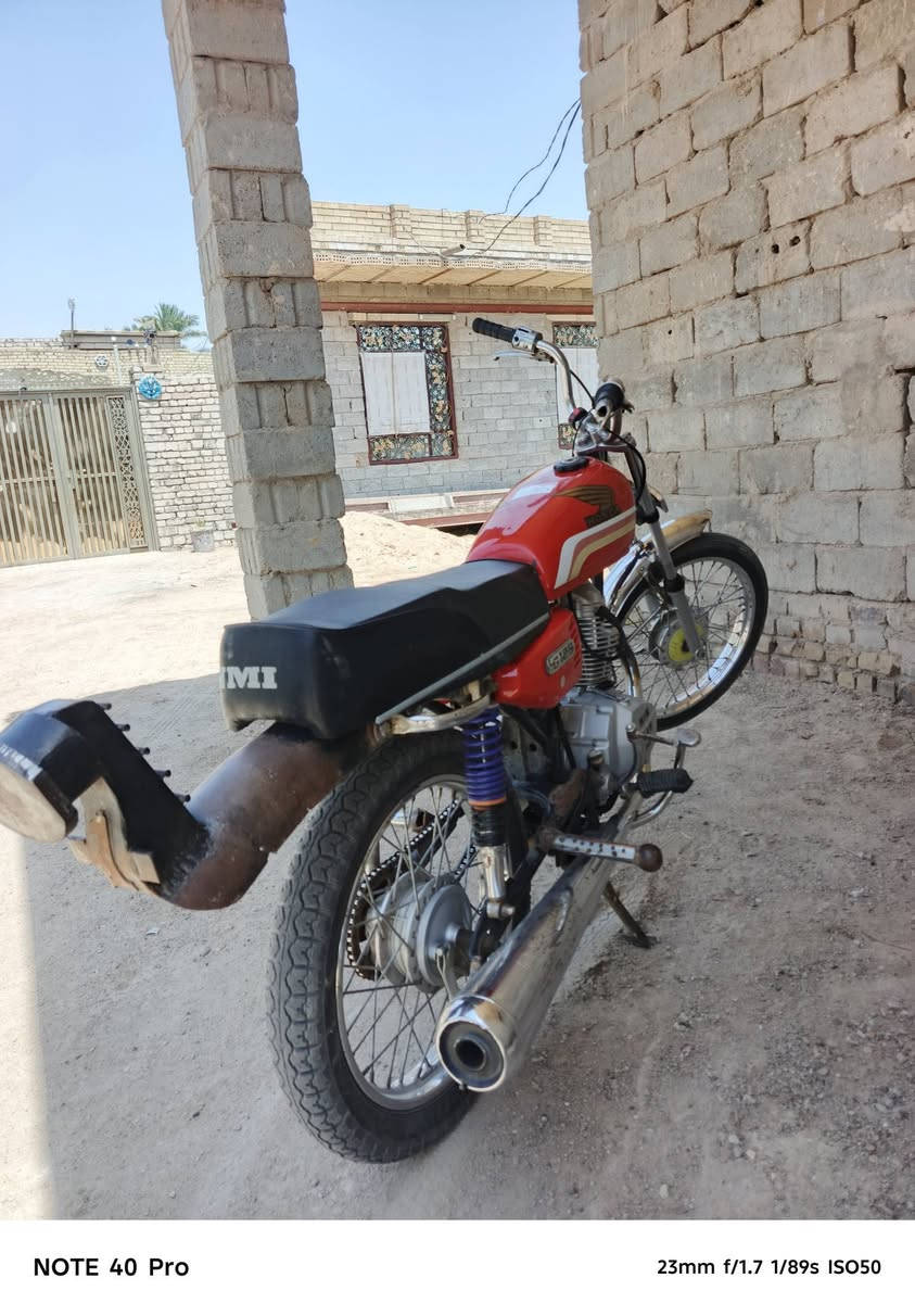 سلام عليكم دراجه كلك كلك مكفوله عن السرقه تعمير جديد للبيع الي يحب يستفسر على هاذه ***********سعر 300
