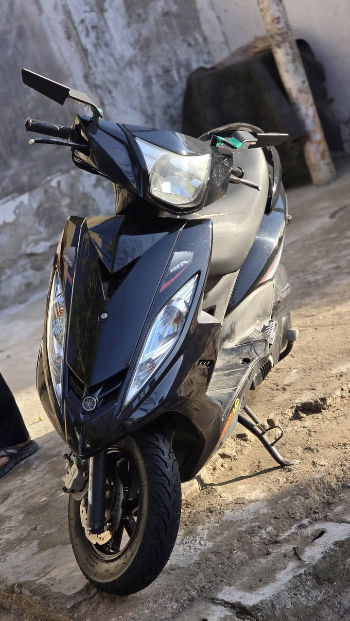 سلام عليكم
جي تي ار  2017 للبيع دراجه نازله رمبة بشهر ال9 جانت ماشية 14الف من نزلتها و هسه 17الف دراجه مداريها كله موتل ومحسن و ما اطلع بيها اهوايه و مكفولة مكينة و كفرات و معدلها و شلعتها قوية كلجات بلاديه شادلها مصارلي 30يوم  بيها اوراق منفيس و مكاتبة بكاني مدينة الصدر رقمي ***********
