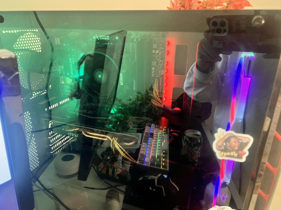 سلام عليكم Pc للبيـع   الموصفات موجوده بالصور              ***********
