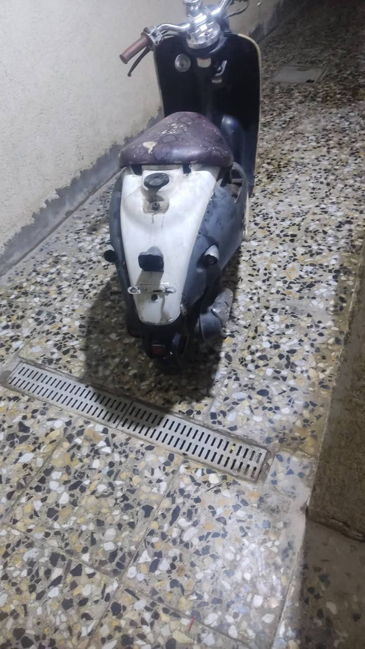 دراجه كوم حديد 90بس شغاله مدروكه مكاني بغداد مدينه الصدر لي يريدها يجي خاص


**إذا كنت صاحب هذا الإعلان وتريد حذفه لأي سبب، رجاءا أرسل رسالة إلى الدعم الفني**