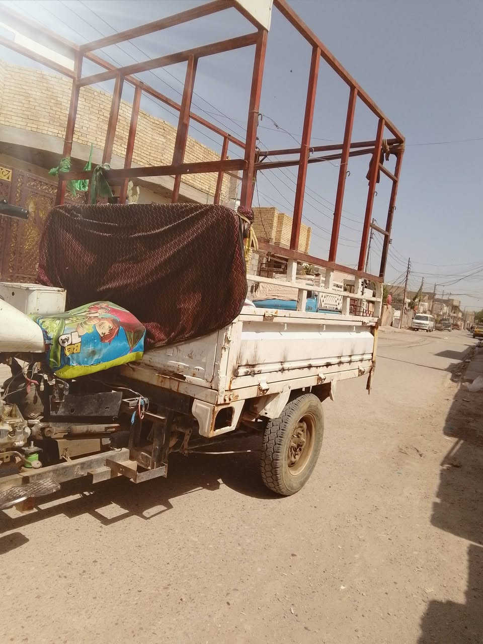 للبيع دايوان اوراق كاملة مكان بغداد حي انصر السعر 550شراي ينتصل فقط  ***********
