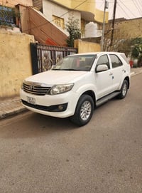 فورتشنر • ٢٠١٤ • ٤ سلندر