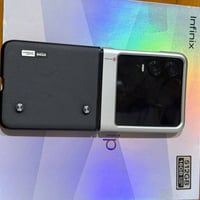 انفينكس زيرو فليب • ٥١٢/١٦ • شاشة ٦.٩ ١٢٠هرتز