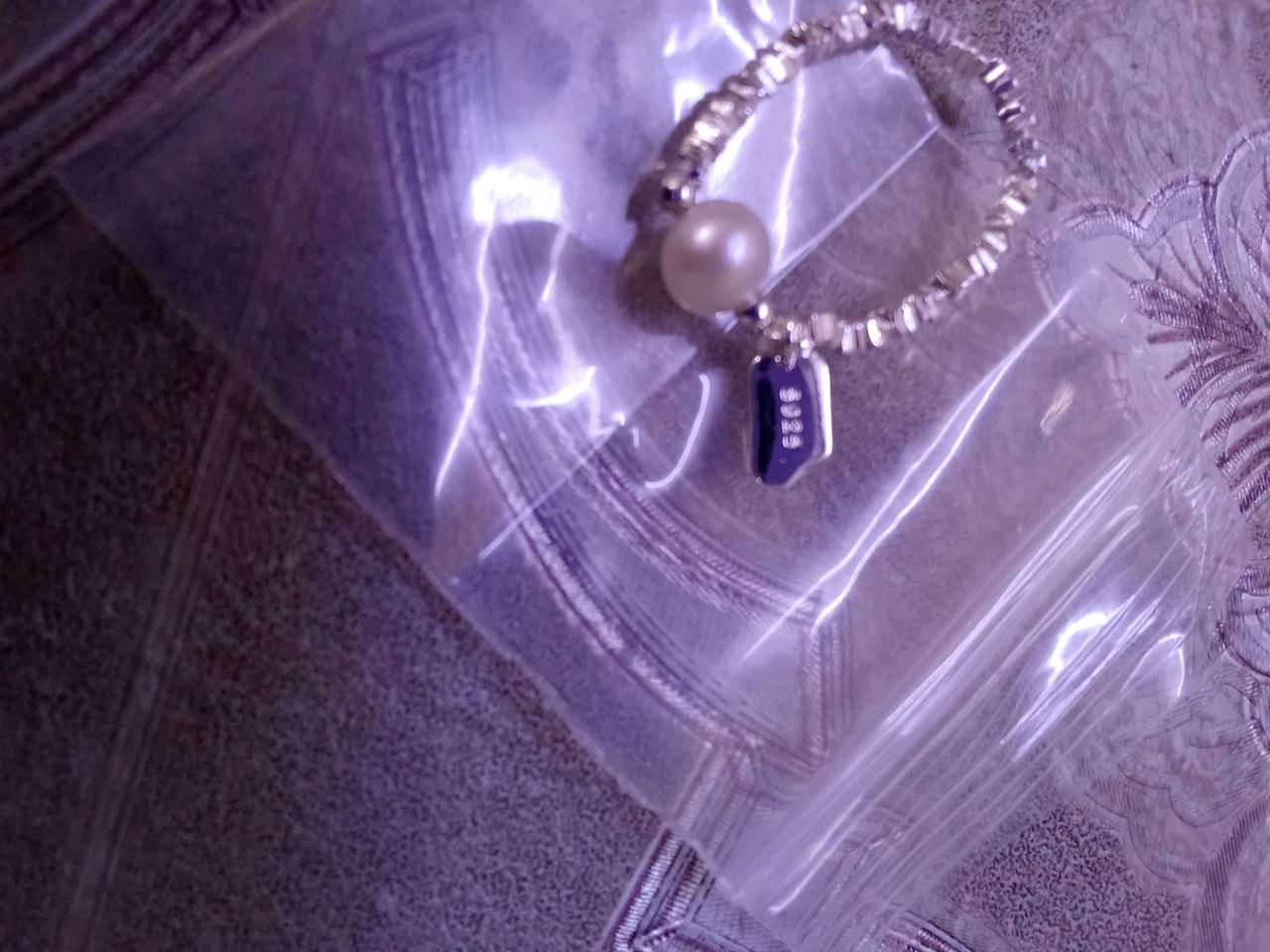 اول تم ٨ مع التوصيل مختوم ٩٢٥s


**إذا كنت صاحب هذا الإعلان وتريد حذفه لأي سبب، رجاءا أرسل رسالة إلى الدعم الفني**