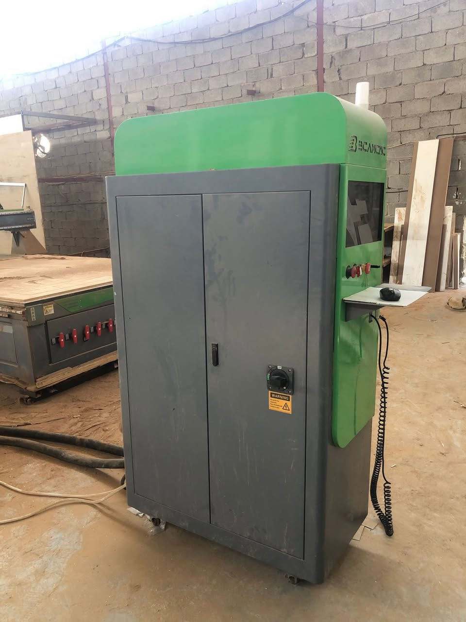 معمل بالون اج دي اف جاهز وشغال وخير من الله الكبس مالته. مواصفات فول اوتو ماتيك. مكانه كربللء بيع مستعجل بسبب ضرف 

سعر مناسب معمل جاهز من تسكاه و مكاين وكمبريسر و كامل عاخير حاليا يشتغل ويكبس


**إذا كنت صاحب هذا الإعلان وتريد حذفه لأي سبب، رجاءا أرسل رسالة إلى الدعم الفني**