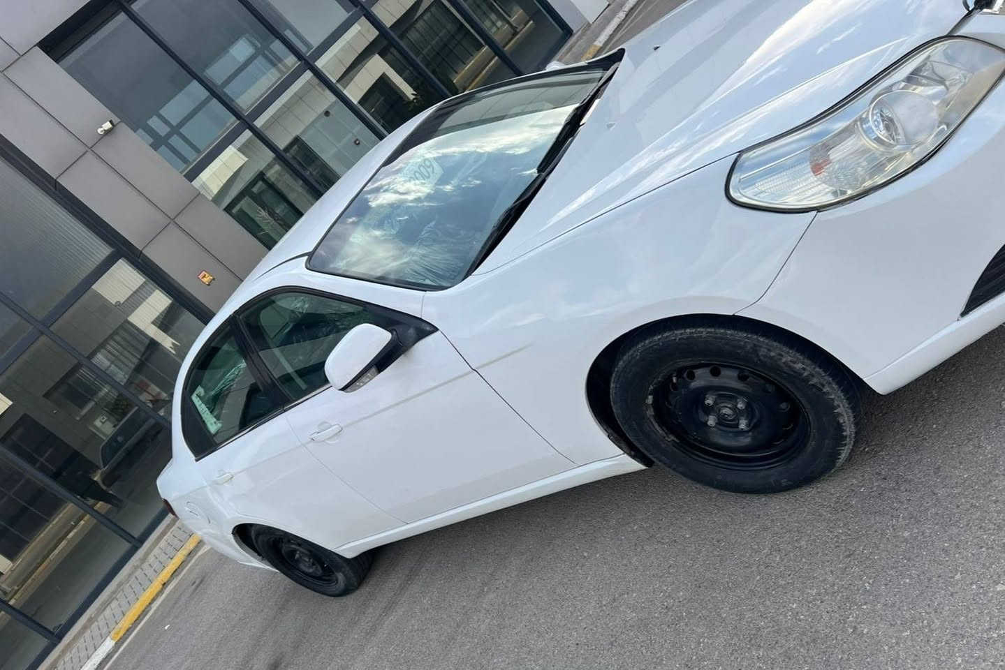 شۆفلێت ئپیکا 2009 گێر ئۆتۆماتیک 
ناو سەیارەکە  سفر هە مو گیانی بە شەرت
پارچەیەک لەگەل یەک بەلە
وەکالەت تەحویل بەشەرت
رەقم و سەنەوی نوێیە 
هیچ مەسرەفێکی تێدانیە 

سـعـر : لە کۆمێنت داوابکە ڕاستەوخۆ بۆت دێت 📥 

گێر و مەکیەنەی بەشەرت 
هیچ کێشەیەکی تێدا نییە 

ژمارەی خاوەنەکەی 
***********
