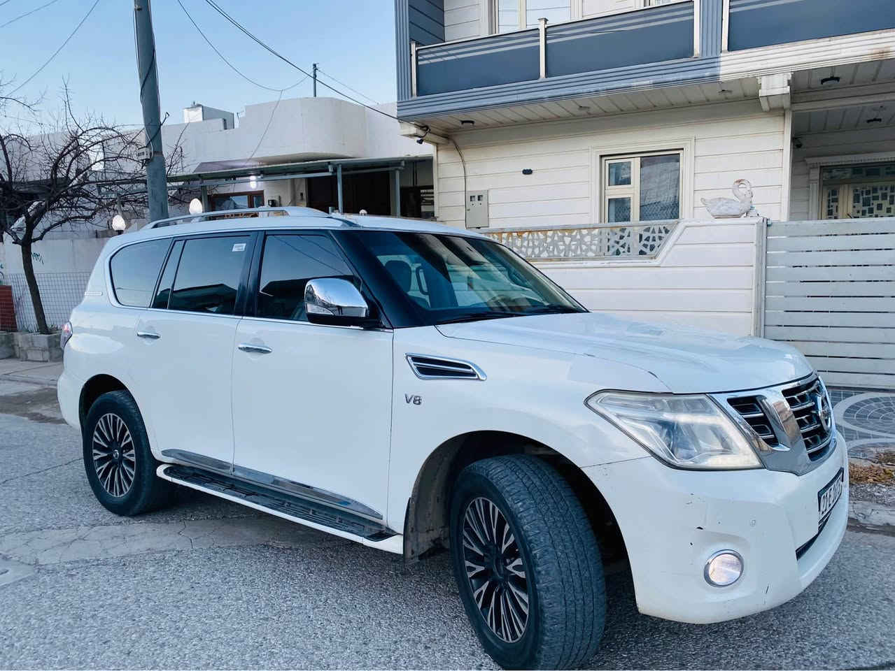 نيسان باترول2012(سيف العرب)
درجة الثاني SE
محرك صغير و مرغوب
فتحة-سلاجة-باب جگ
تبريد مركزي
کشنات جلد کهرباء
تحكمات ستيرن - تحديد سرعة
ثلاث مقاعد 

السيارة بيها منظومة غاز LPG

باب سائق صبوغ بدون دواخل او ايرباگ
واحد بارد 
سنوية جديد ٢٠٢٧ 

سعر 230

***********
*********** السليمانية, العراق
