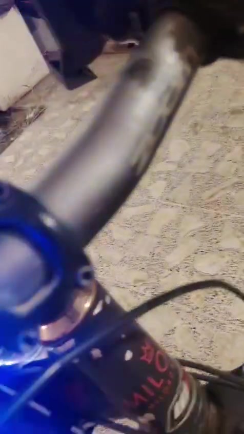 السلام عليكم بايسكل جبلي ماركه موليرد صنع في هولندا حجم 27.5 بايسكل سستم شيمانو بالكامل وكله مختم zoom بايسكل جديد الله شاهد مابي اي نقص كامل مكمل الالمنيوم بالكامل حته بوري السرج كير امامي خلفي اصلي وشغال بريكات كلهه شغاله بطيخات مزوده تزويد بلادي مكاني بغداد السيديه ***********.واتساب السعر 160 وبي مجال بسيط حك الجيه
السلام عليكم بايسكل جبلي ماركه موليرد صنع في هولندا حجم 27.5 بايسكل سستم شيمانو بالكامل وكله مختم zoom بايسكل جديد الله شاهد مابي اي نقص كامل مكمل الالمنيوم بالكامل حته بوري السرج كير امامي خلفي اصلي وشغال بريكات كلهه شغاله بطيخات مزوده تزويد بلادي مكاني بغداد السيديه ***********.واتساب السعر 160 وبي مجال بسيط حك الجيه
