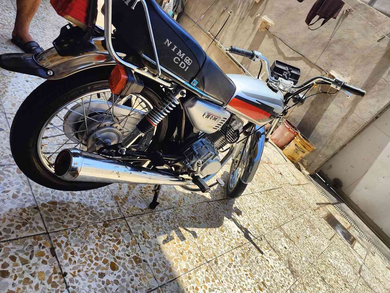 السلام عليكم دراجه اربعه كير للبيع موديل 24 دراجه جديده استخدام شخصي كله شغاله ما ملعب بيه  العنوان كربلاء طويريج السعر 500 الاستفسار الاتصال على هذا الرقم ***********
