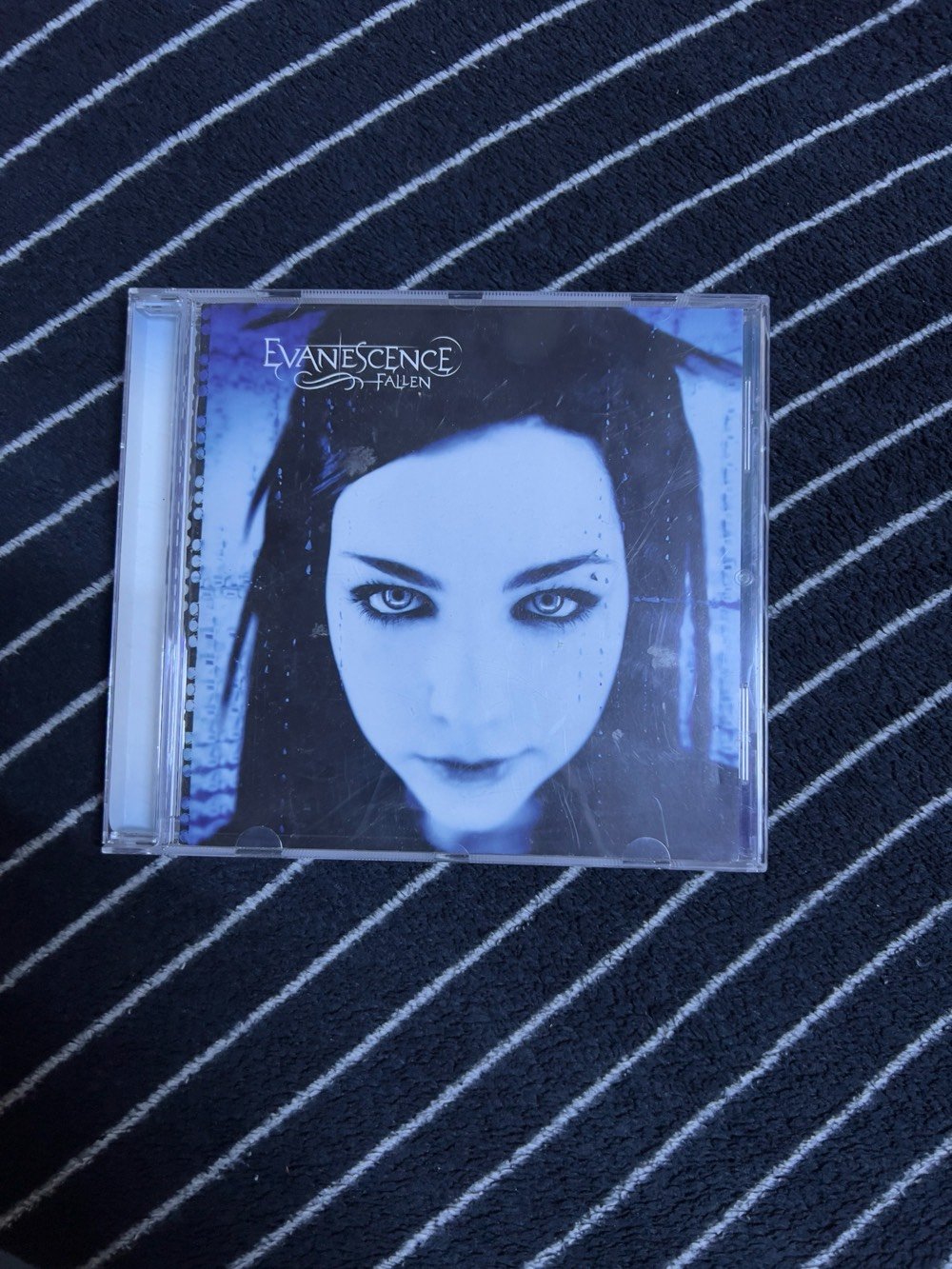 سيديات للبيع
 وياهن المشغل هدية
مكاني نجف حي الزهراء