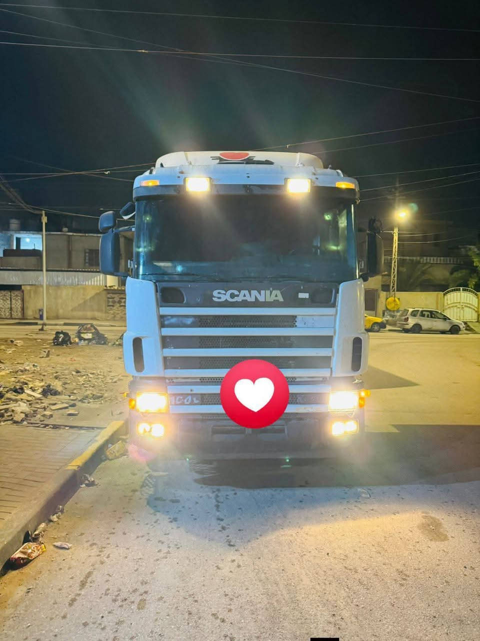 السلام عليكم ورحمه الله وبركاته سكانيا للبيع 2004 جوبلس سكس
محرك 8 انجگتر كير 3*3 جاهزة من كلشي باتريات جدد محرك بخار بدون تنقيص شاصي لامطول ولا بي كسر تايرات نظاف السيارة معاملة حاليا أتعهد بتسجيل رقم وسنوية بصرة راس قاطرة  السعر 165وبيهة مجال بسيط الشراي يتصل على الارقام التاليه ***********
*********** مكاني بصرة قرب ساحة سعد
